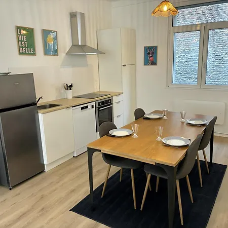 Apartment Votre Pied-a-terre Ideal A Hyper Centre Cambrai