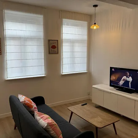 Votre Pied-a-terre Ideal A Hyper Centre Apartment Cambrai